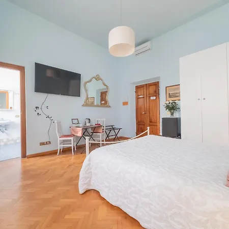 In Liberta Parterre Guest house Florence
